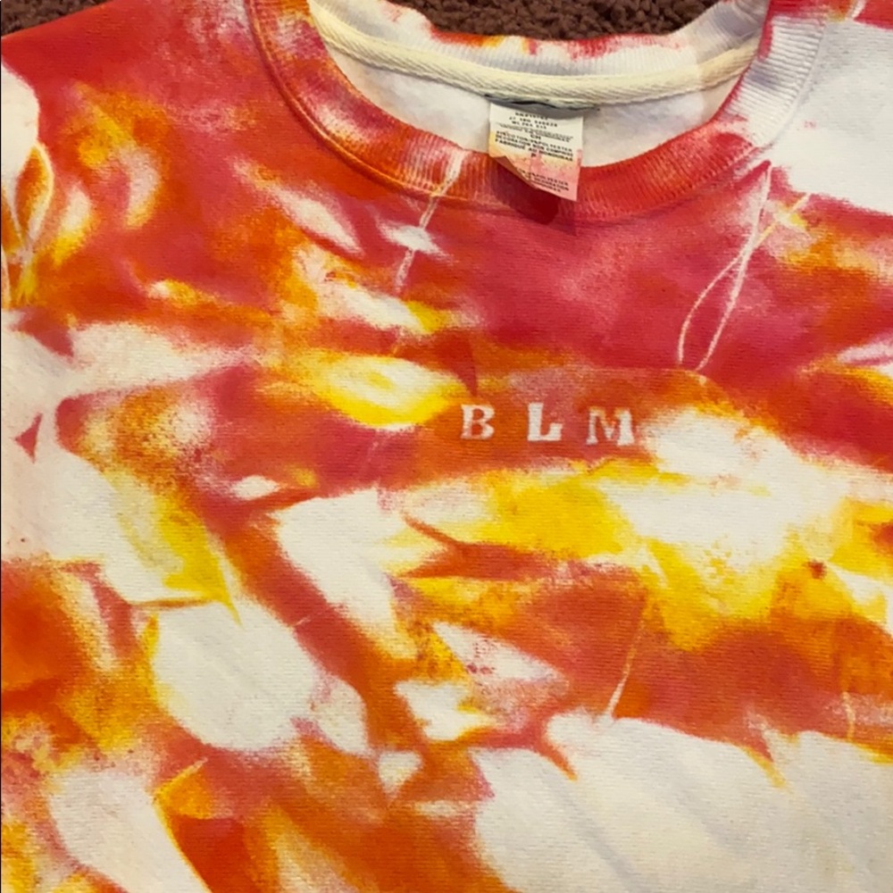 BLM MOVEMENT SWEATSHIRT - Picture 4 of 7